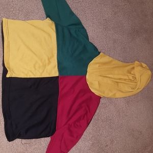 Multicolored shirt with hood